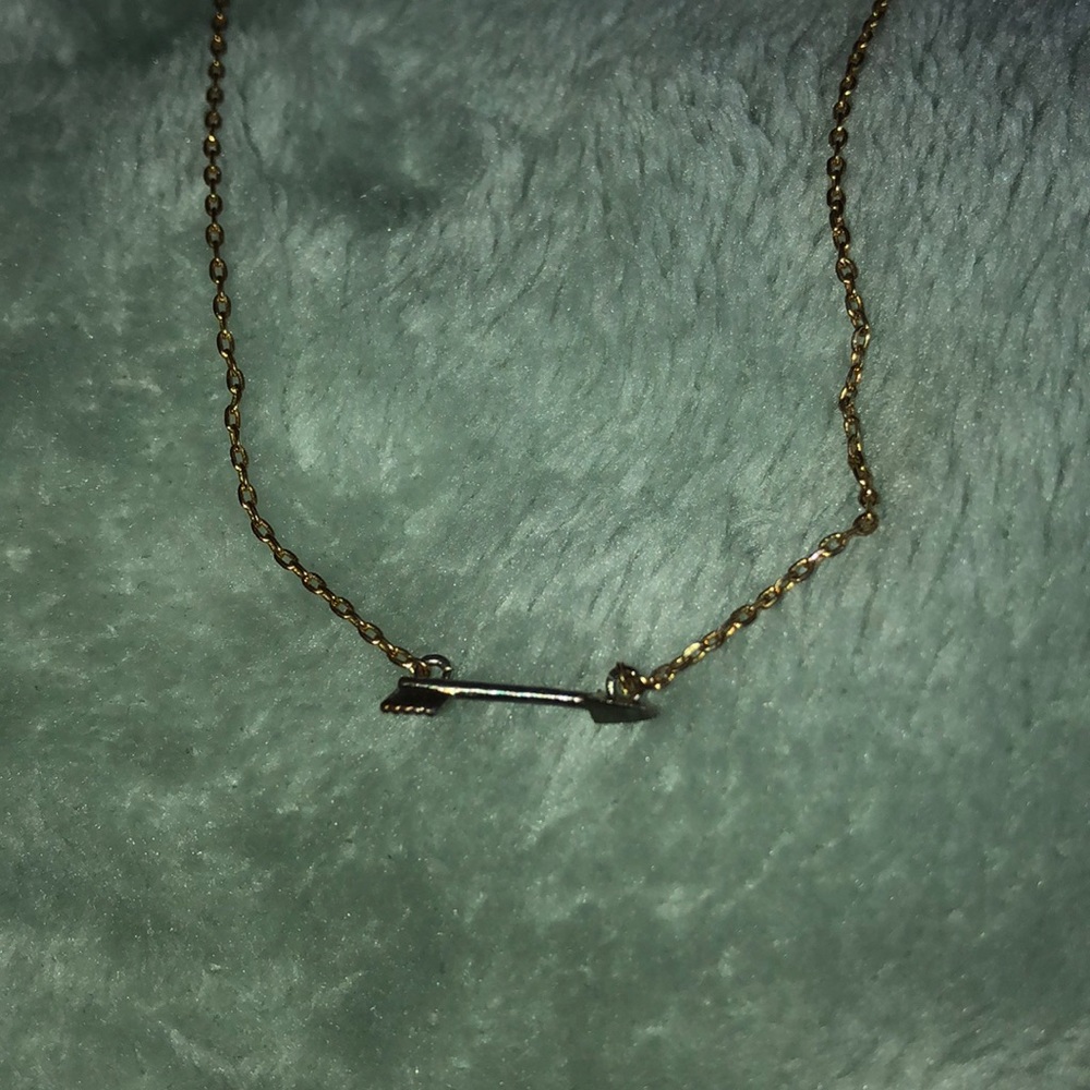 simple arrow choker